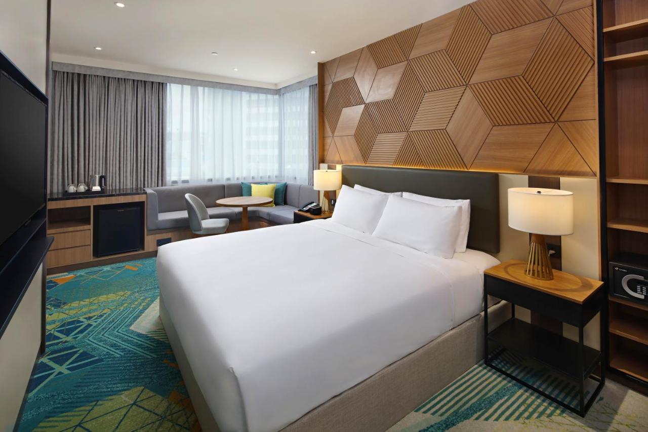 Holiday Inn Cebu City By Ihg Exterior foto