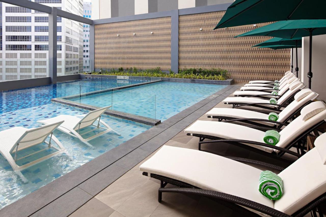 Holiday Inn Cebu City By Ihg Exterior foto